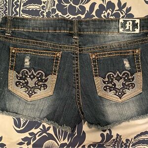 Request Jeans shorts 13
